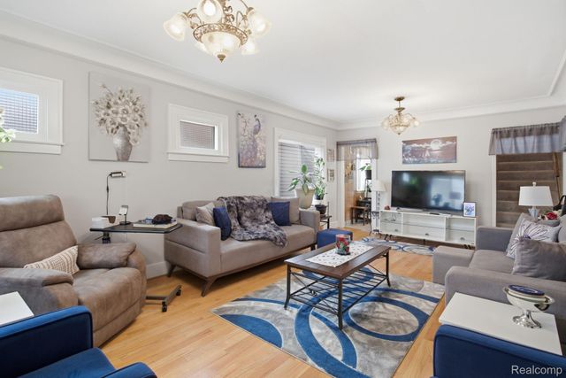 6511 Coleman Street, Dearborn, MI 48126