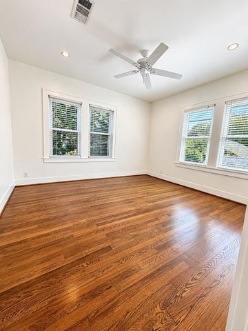 914.5 W Melwood Street, Houston, TX 77009
