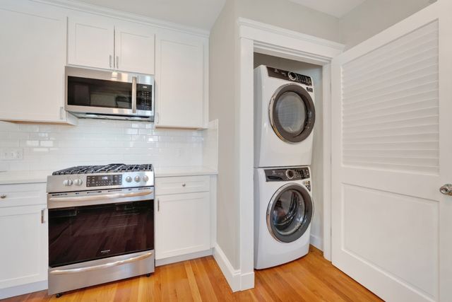 49 Hall Ave, Watertown, MA 02472