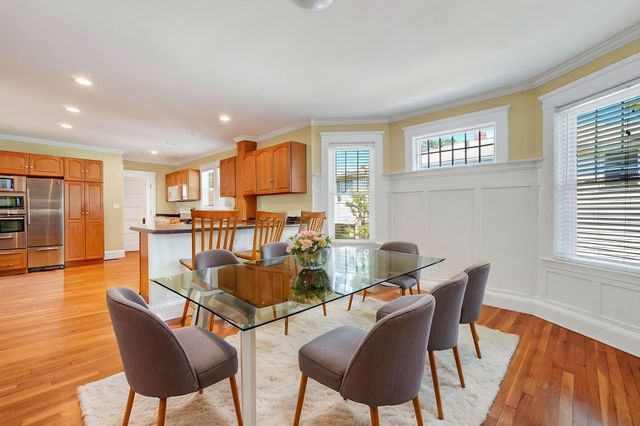 49 Hall Ave, Watertown, MA 02472