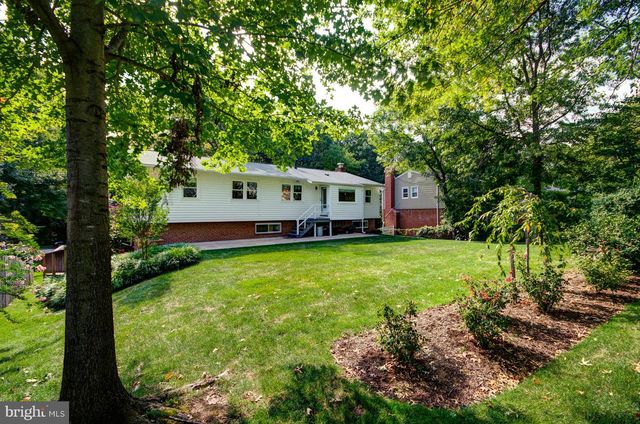 8327 ORANGE CT, Alexandria, VA 22309