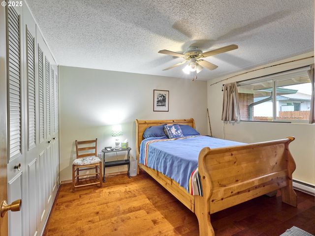 11545 Sw MAJESTIC Ln 4, Portland, OR 97224