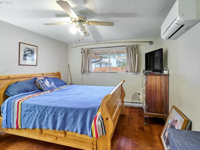 11545 Sw MAJESTIC Ln 4, Portland, OR 97224