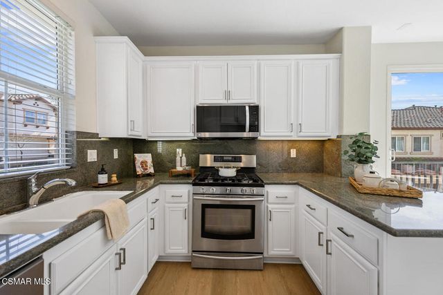 88 Via Katrina, Newbury Park, CA 91320