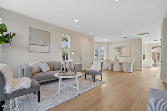 88 Via Katrina, Newbury Park, CA 91320