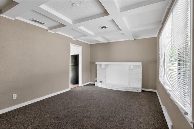 5318 N Garfield Avenue, Kansas City, MO 64118