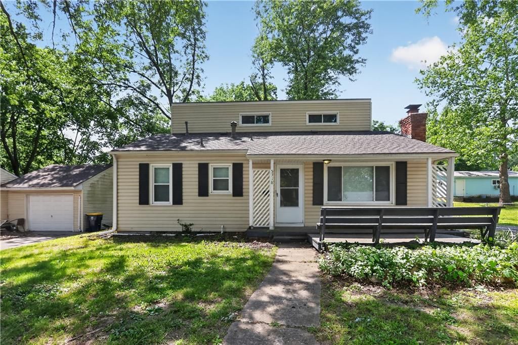 5318 N Garfield Avenue, Kansas City, MO 64118