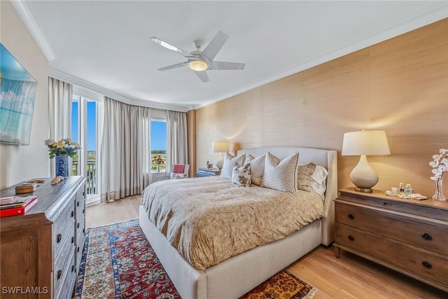 13675 Vanderbilt DR 707, Naples, FL 34110