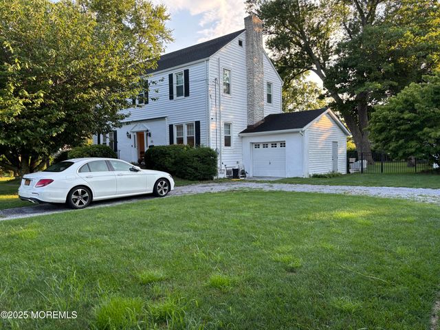 55 Pinewood Avenue, West Long Branch, NJ 07764