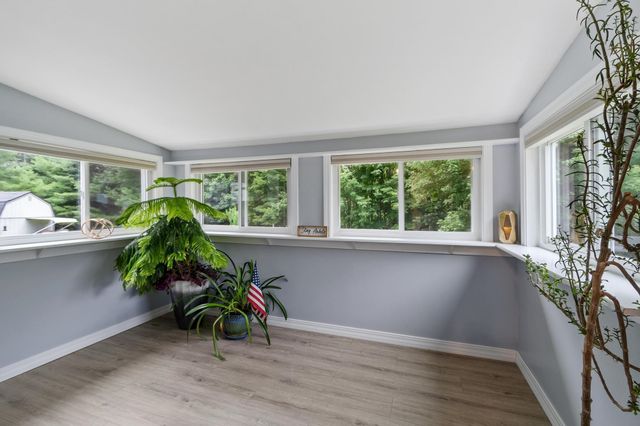26 Country Lane, Fremont, NH 03044