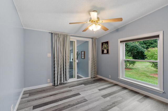 26 Country Lane, Fremont, NH 03044