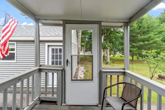 26 Country Lane, Fremont, NH 03044