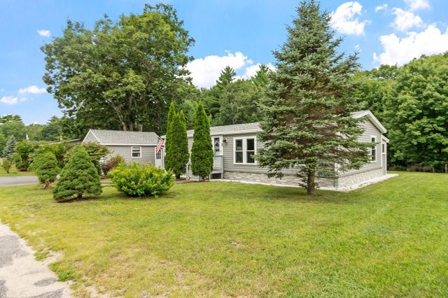 26 Country Lane, Fremont, NH 03044