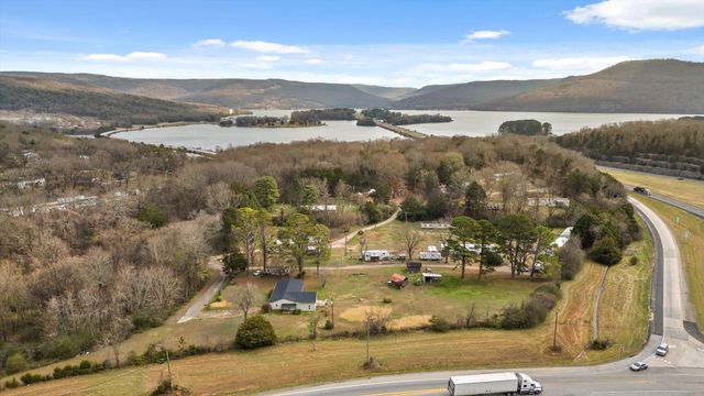 257 Rankins Cove Church Road, Jasper, TN 37347