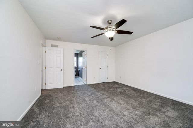 114 EAGLES LN, Reading, PA 19608