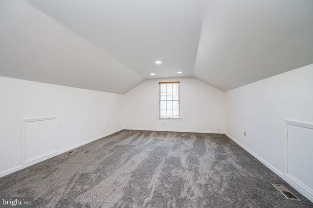 114 EAGLES LN, Reading, PA 19608