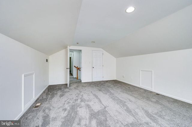 114 EAGLES LN, Reading, PA 19608