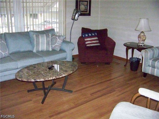 213 Brandywine LN, North Fort Myers, FL 33917