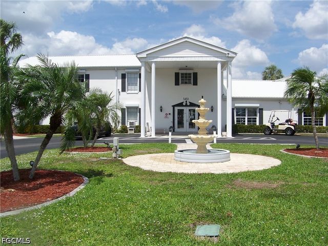 213 Brandywine LN, North Fort Myers, FL 33917