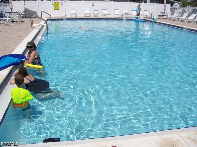 213 Brandywine LN, North Fort Myers, FL 33917