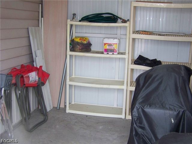 213 Brandywine LN, North Fort Myers, FL 33917