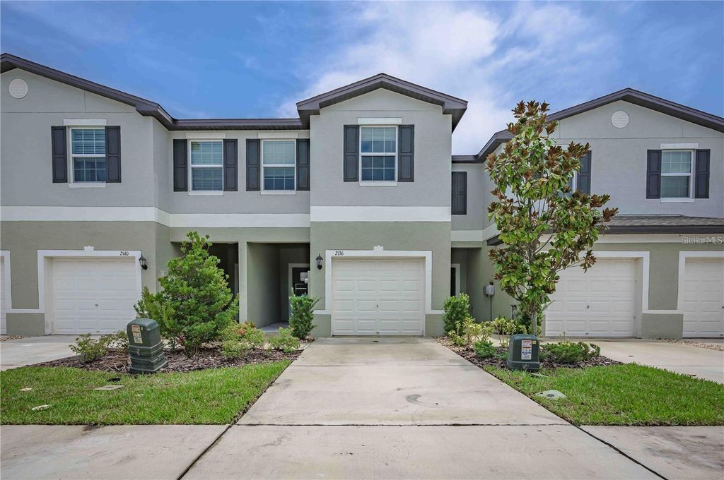 2136 CERULEAN SKY WAY, Lutz, FL 33558