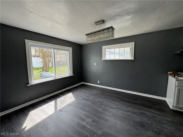 888 Medford Road, Cleveland Heights, OH 44121