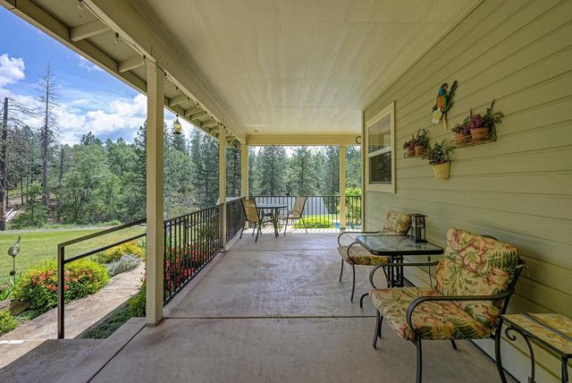 26750 Rockrose Ln, Colfax, CA 95713