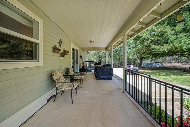 26750 Rockrose Ln, Colfax, CA 95713