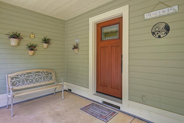 26750 Rockrose Ln, Colfax, CA 95713