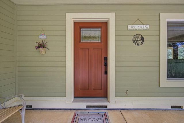 26750 Rockrose Ln, Colfax, CA 95713