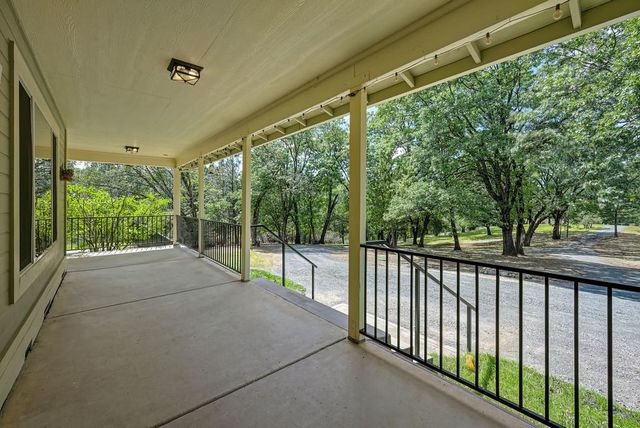 26750 Rockrose Ln, Colfax, CA 95713