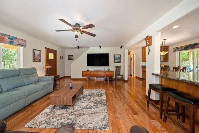 26750 Rockrose Ln, Colfax, CA 95713