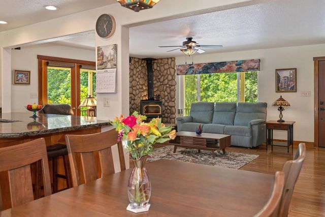 26750 Rockrose Ln, Colfax, CA 95713