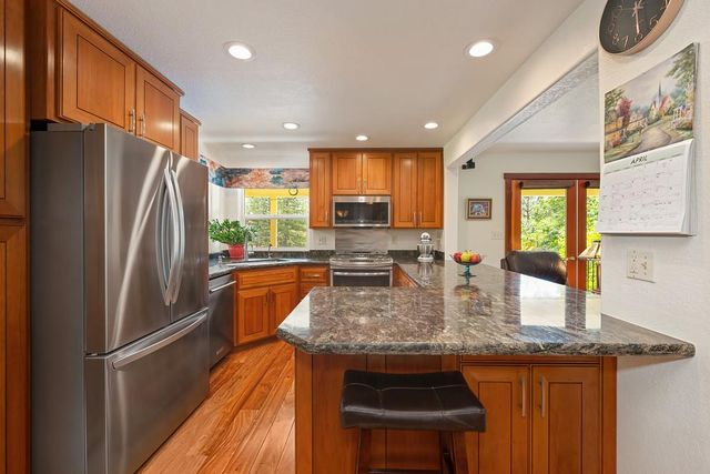 26750 Rockrose Ln, Colfax, CA 95713