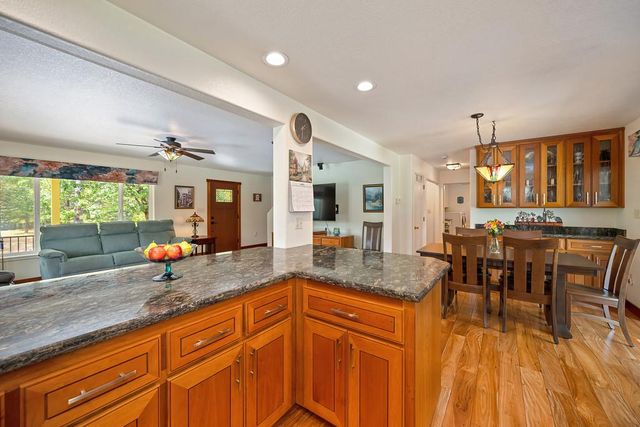 26750 Rockrose Ln, Colfax, CA 95713