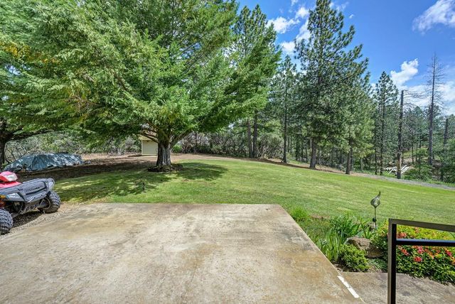 26750 Rockrose Ln, Colfax, CA 95713