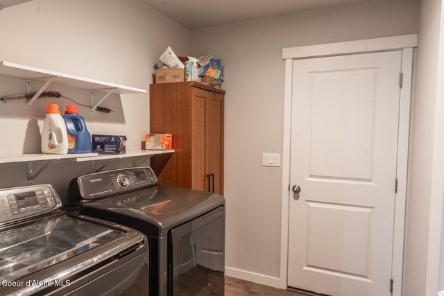 1324 E Yellowstone AVE, Post Falls, ID 83854