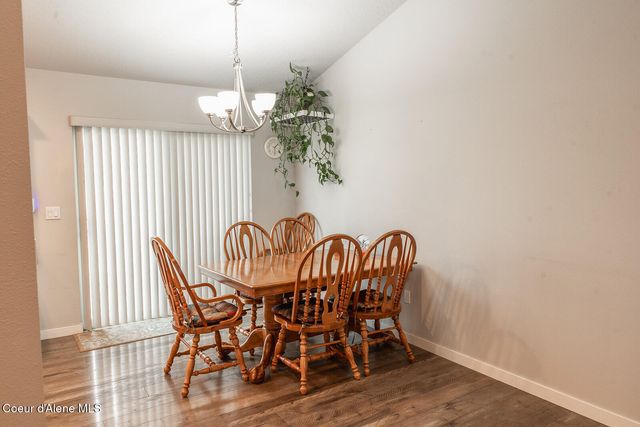 1324 E Yellowstone AVE, Post Falls, ID 83854