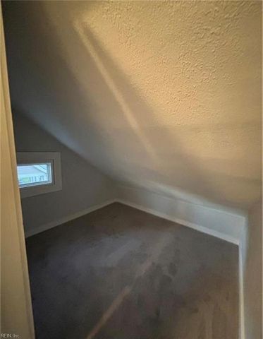 827 W 35th ST, Norfolk, VA 23508