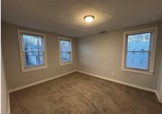 827 W 35th ST, Norfolk, VA 23508