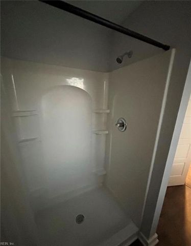 827 W 35th ST, Norfolk, VA 23508