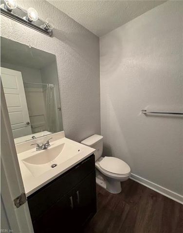 827 W 35th ST, Norfolk, VA 23508