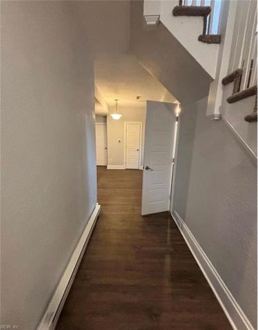 827 W 35th ST, Norfolk, VA 23508