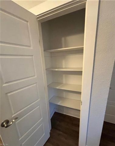 827 W 35th ST, Norfolk, VA 23508