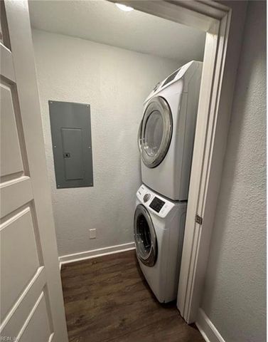 827 W 35th ST, Norfolk, VA 23508