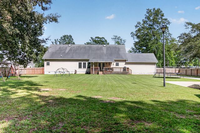 223 Michael Lane, Moncks Corner, SC 29461