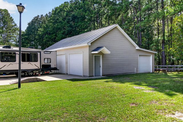 223 Michael Lane, Moncks Corner, SC 29461