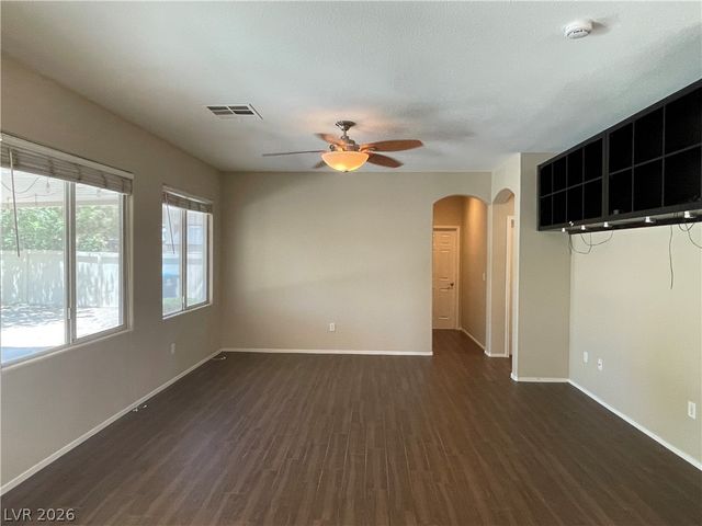 5301 Appleside Street, North Las Vegas, NV 89031
