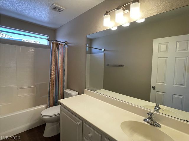 5301 Appleside Street, North Las Vegas, NV 89031